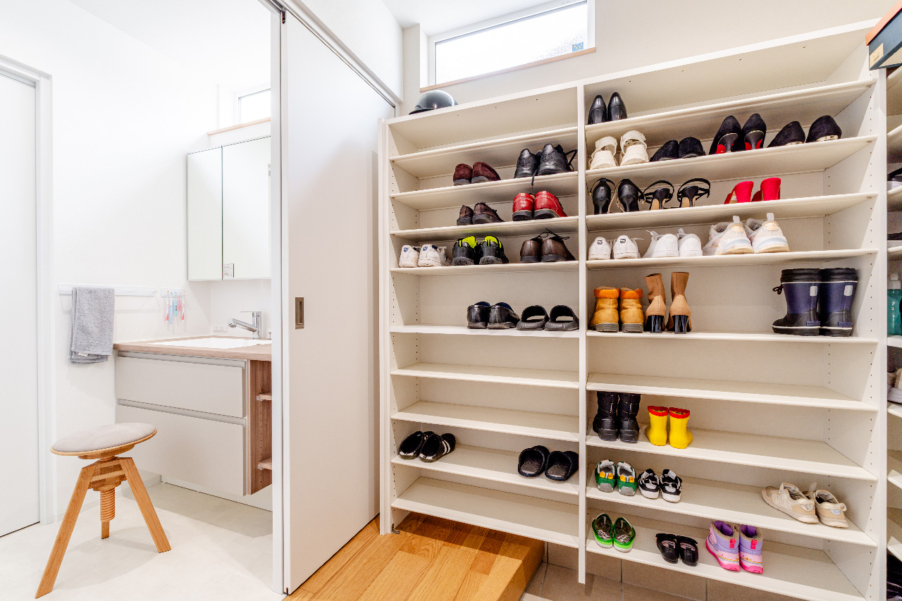 シューズクローク