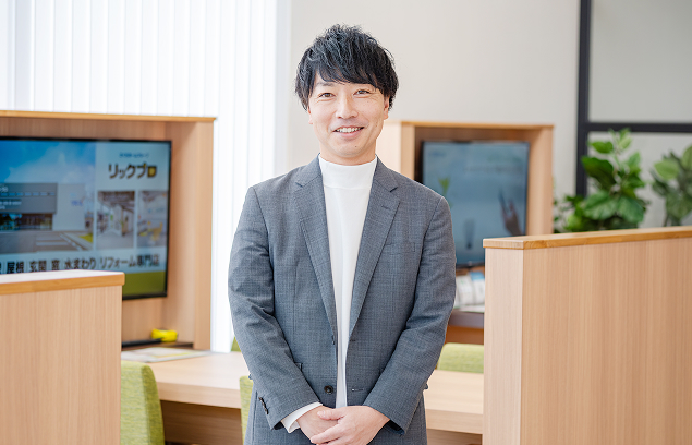 笑顔がステキな寺田店長の写真